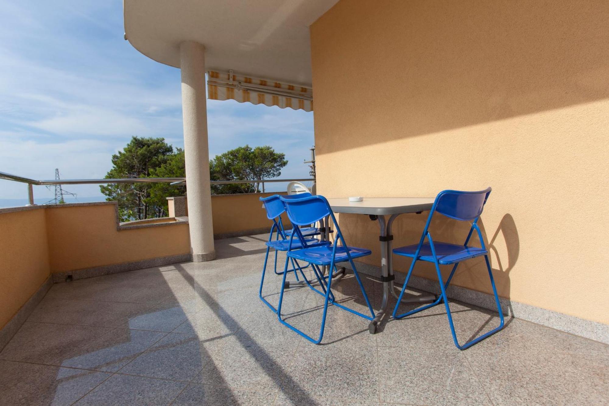 Apartments Damjanovic Makarska Rum bild